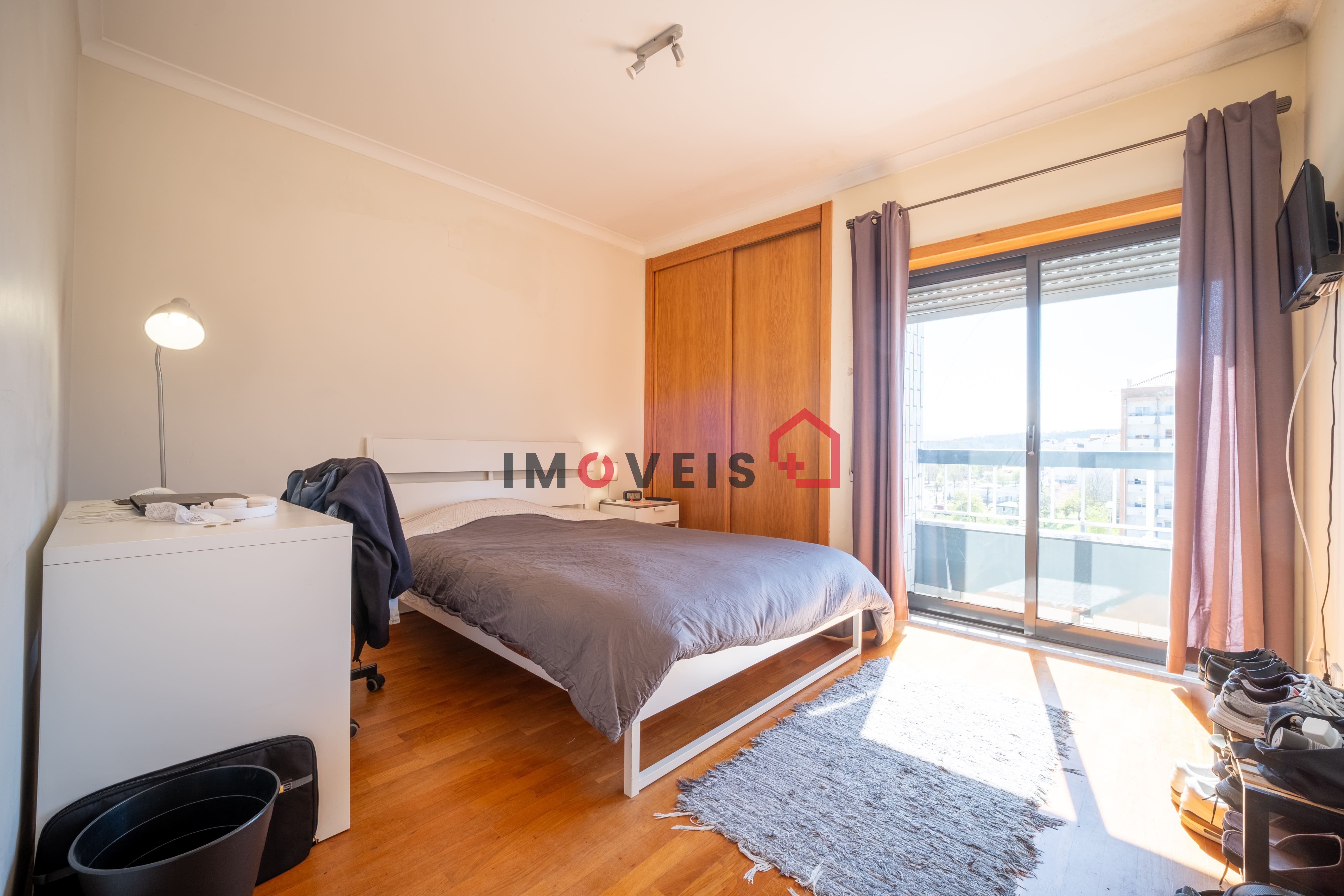 Apartamento T3 - Rua Miguel Torga (Foto 17)