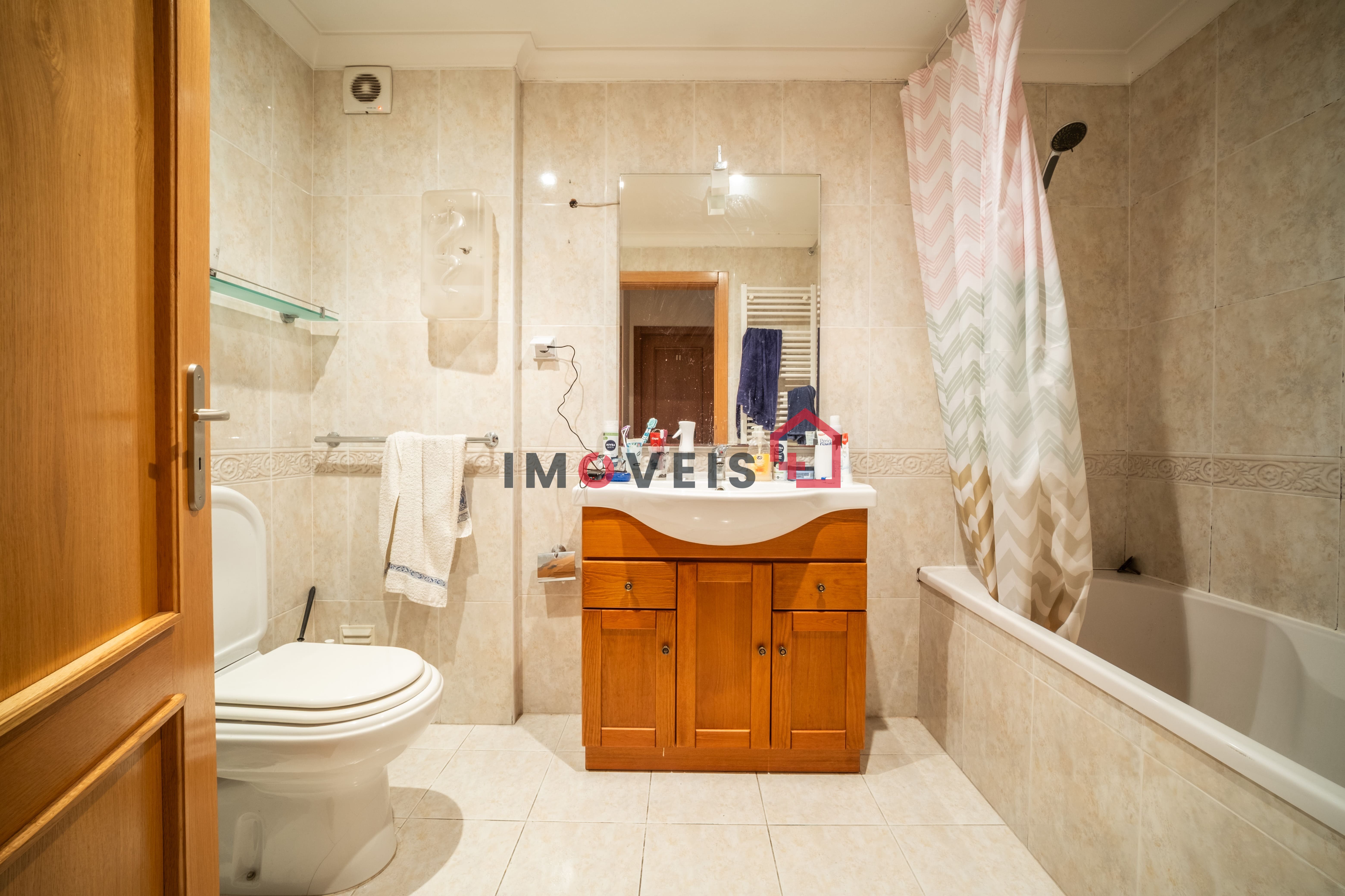 Apartamento T3 - Rua Miguel Torga (Foto 20)