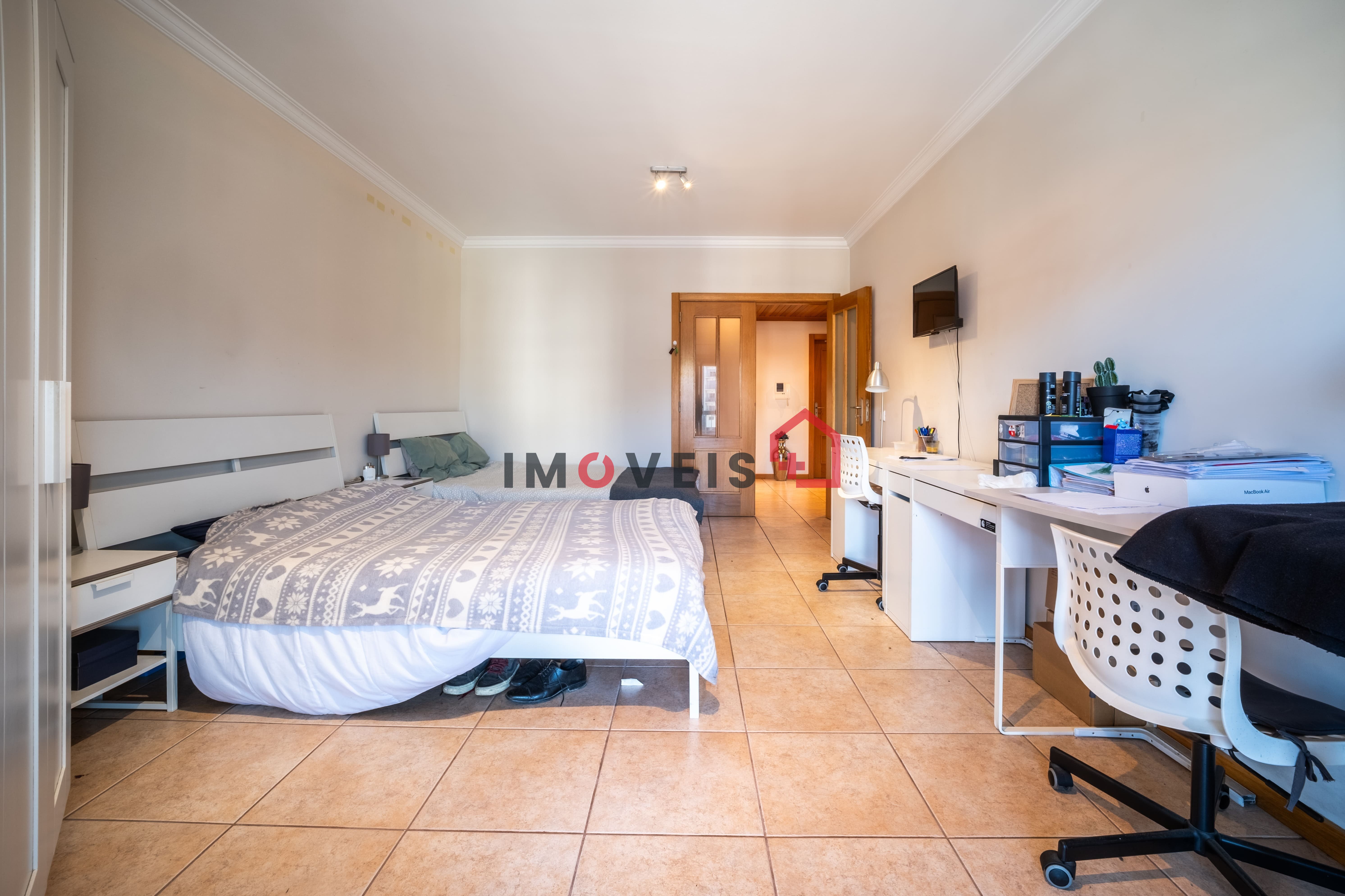 Apartamento T3 - Rua Miguel Torga (Foto 25)