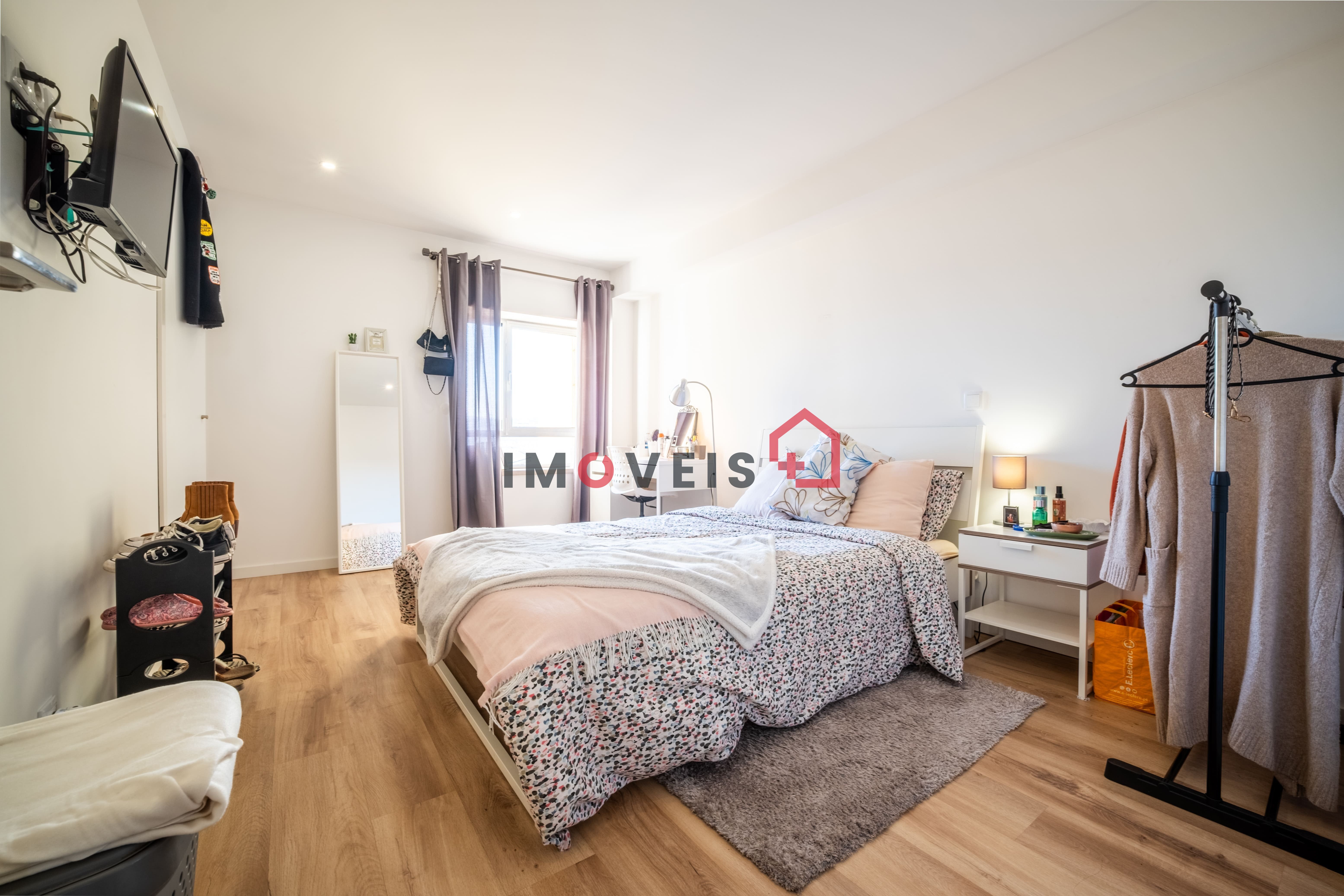 Apartamento T4 (ex-T3) - Marquês de Pombal (Foto 19)