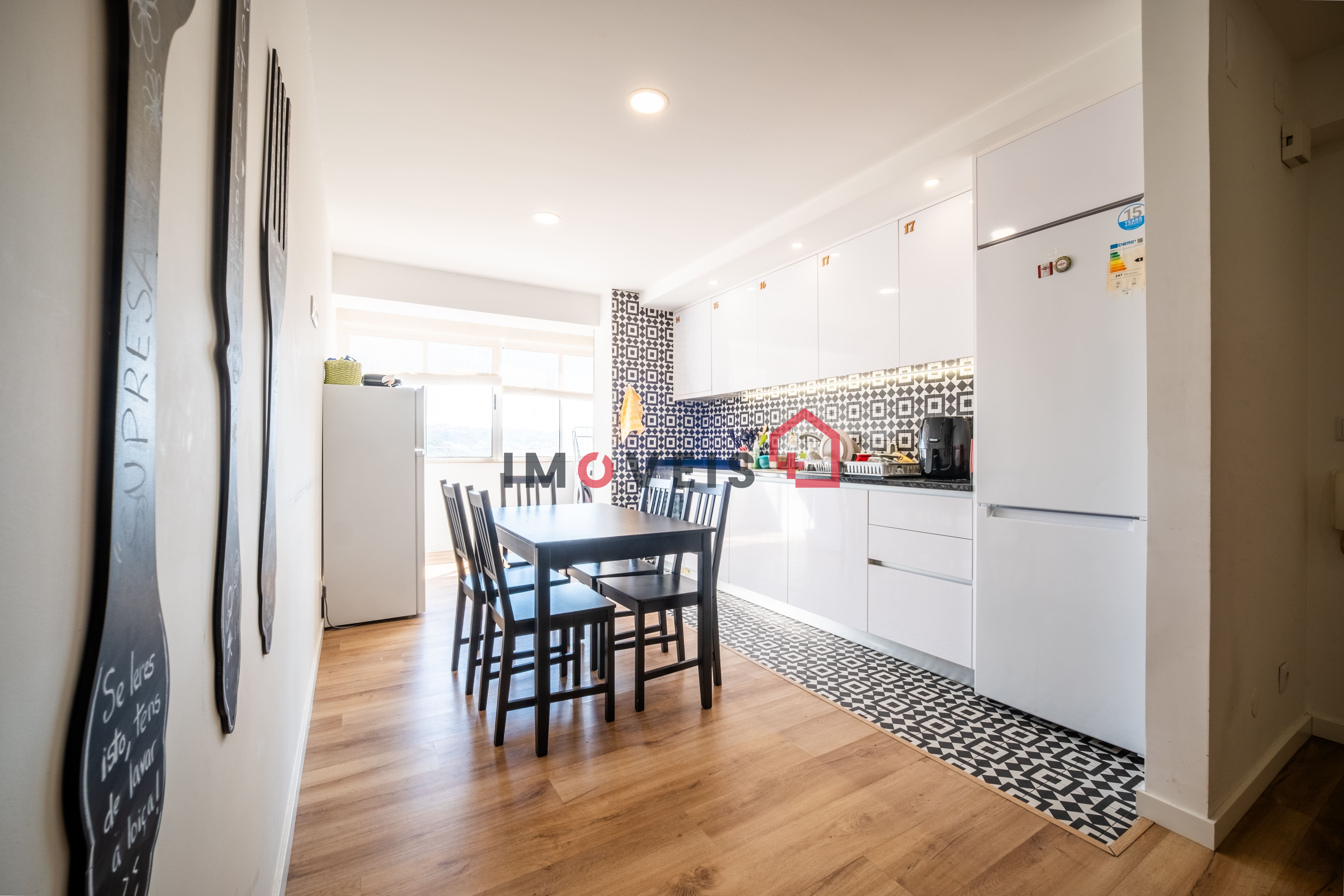 Apartamento T4 (ex-T3) - Marquês de Pombal (Foto 5)