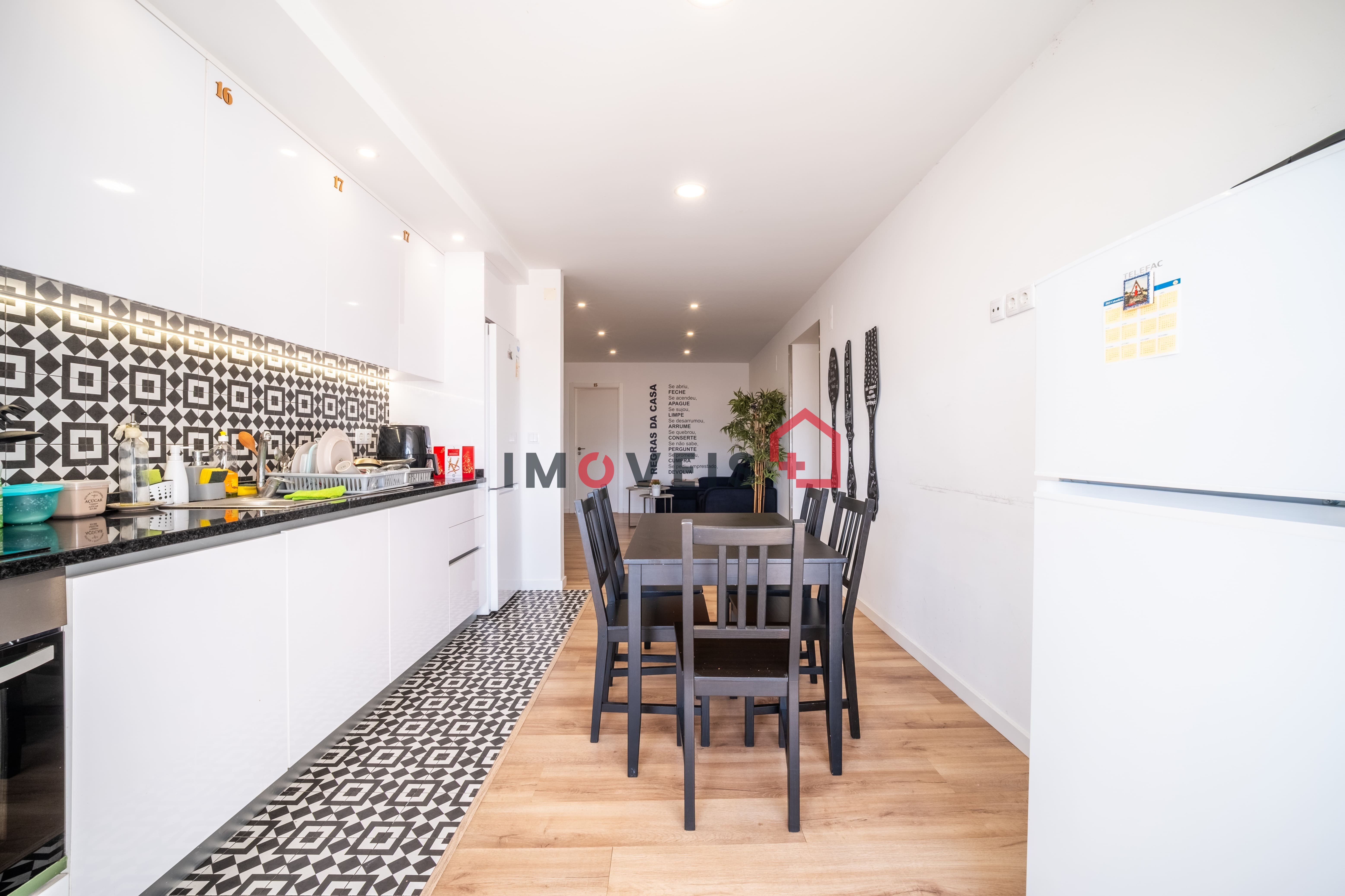 Apartamento T4 (ex-T3) - Marquês de Pombal (Foto 6)