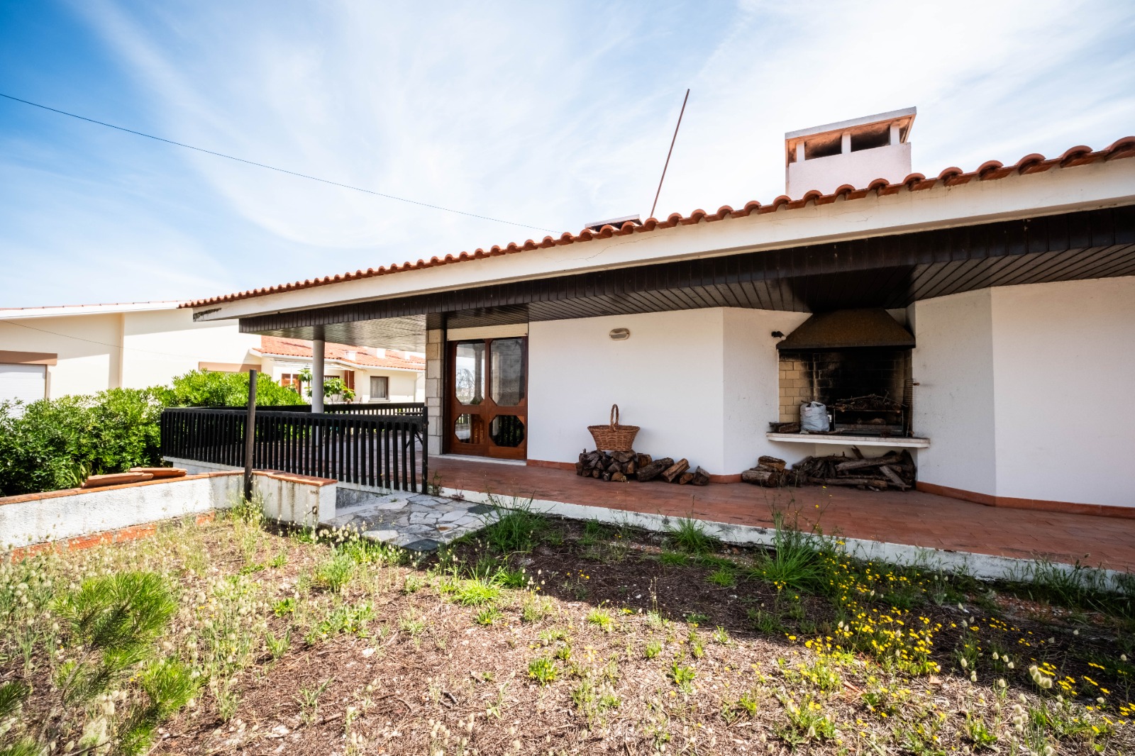 Moradia individual em São Pedro de Moel | Lote de 900 m² | Vista parcial de mar | Garagem para 3 viaturas - imagem 5
