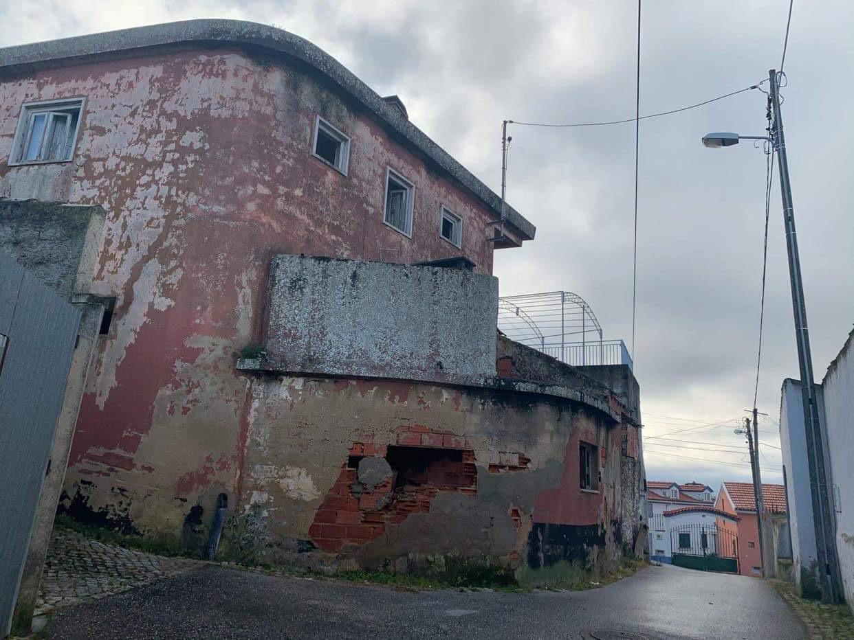 Prédio de Investimento com Projeto Aprovado - Rebolaria - imagem 3